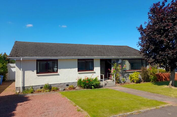 3 Bedroom Bungalow For Sale In Millands Road, Thankerton, Biggar, Lanarkshire, ML12