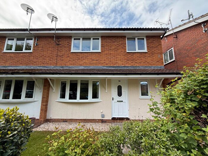 2 Bedroom Terraced House For Sale In Waterside, Edlesborough, Dunstable, LU6