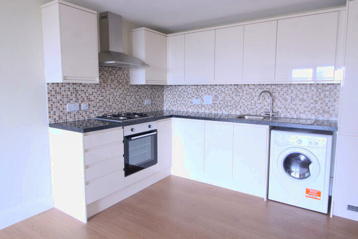 1 Bedroom Flat To Rent In Charter House, High Road, IG1
