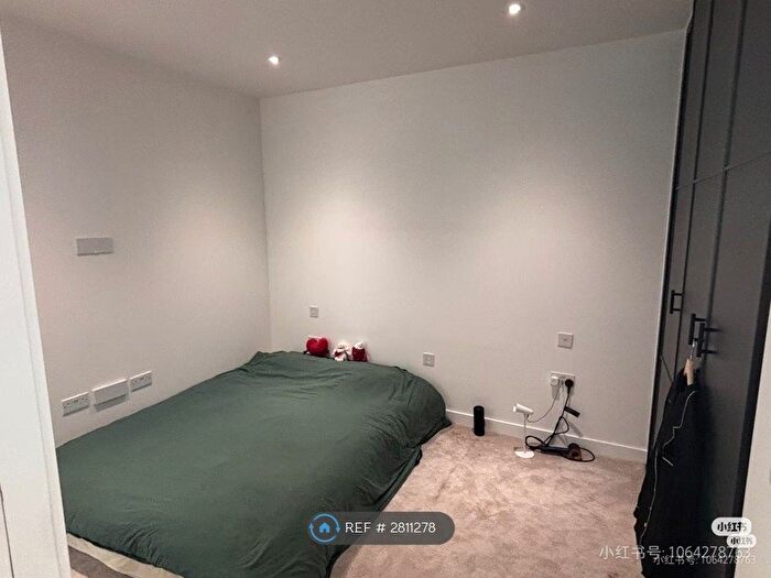Studio To Rent In Bollinder Place, London, EC1V
