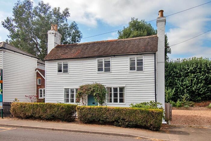3 Bedroom Detached House For Sale In Queen Street, Sandhurst, Kent, TN18