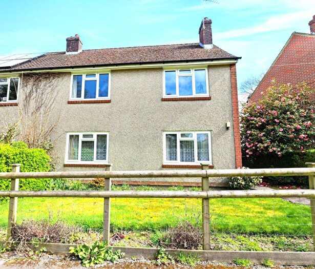 3 Bedroom Semi-Detached House For Sale In Windmill Fields, East Worldham, Alton, GU34