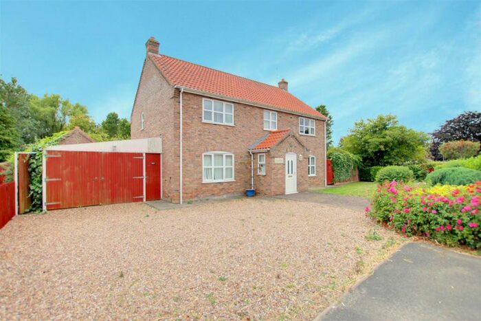 4 Bedroom Detached House For Sale In Main Road, Maltby Le Marsh, Alford, LN13