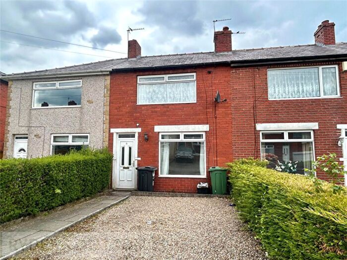 2 Bedroom Terraced House To Rent In Ling Royd Avenue, Halifax, West Yorkshire, HX2