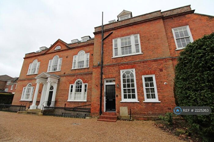 1 Bedroom Flat To Rent In Chesil House, Chislehurst, BR7