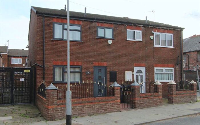 4 Bedroom Semi-Detached House For Sale In Gray Street, Linacre, Bootle, L20