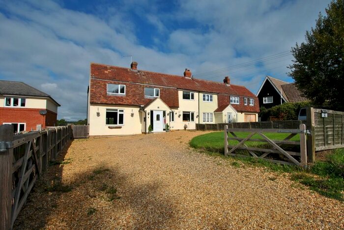 5 Bedroom Semi-Detached House For Sale In Park View, Withersfield, CB9