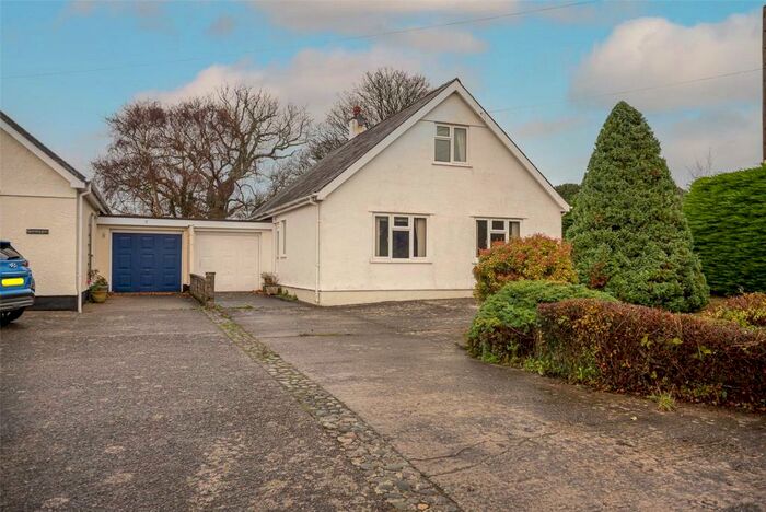 4 Bedroom Bungalow For Sale In Dinas, Caernarfon, Gwynedd, LL54