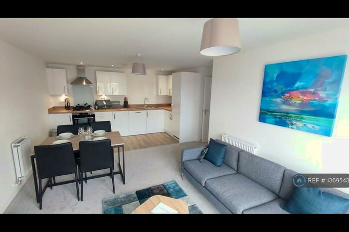 2 Bedroom Flat To Rent In Waterway House, Birmingham, B5