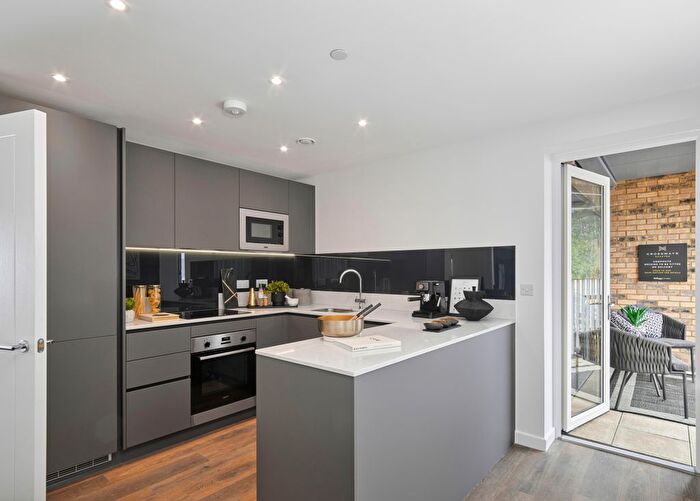 2 Bedroom Flat For Sale In "Banwell Apartments Type " At Liberty Court, Greenhithe, DA2