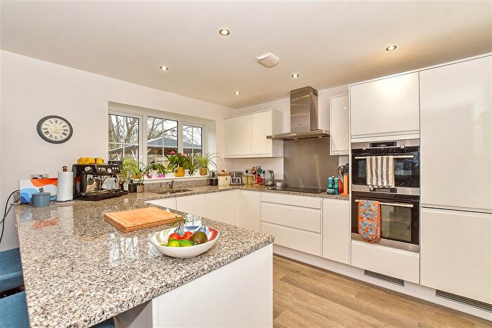 5 Bedroom Detached House For Sale In Marigold Drive, Willesborough, Ashford, Kent, TN24