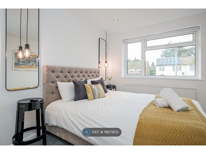 5 Bedroom Semi-Detached House To Rent In Wentworth Way, Ascot, SL5