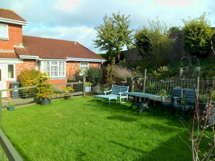 2 Bedroom Semi-Detached Bungalow To Rent In Roman Way, Honiton EX14