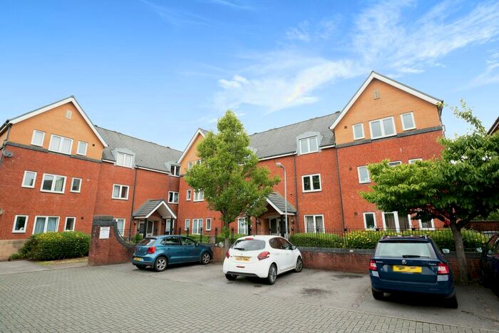 2 Bedroom Flat To Rent In Corvette Court, Cardiff, CF10