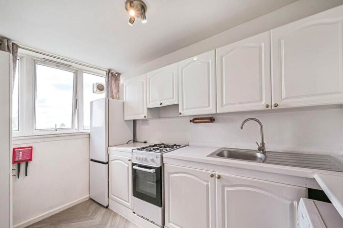 2 Bedroom Flat To Rent In Lawn Road, Hampstead, London, NW3