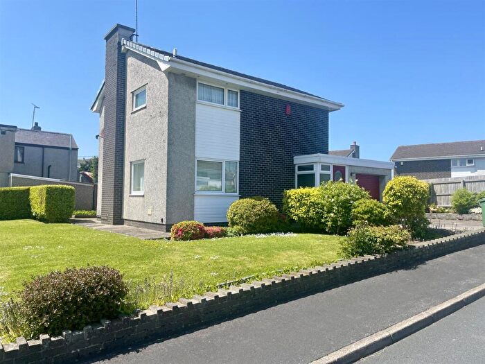 3 Bedroom Detached House For Sale In Llain Wen, Benllech, LL74