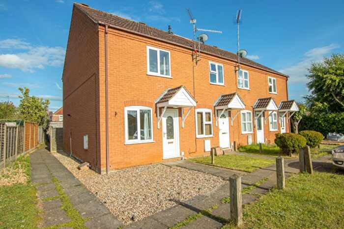 2 Bedroom End Of Terrace House For Sale In Wallace Twite Way, Dersingham, PE31