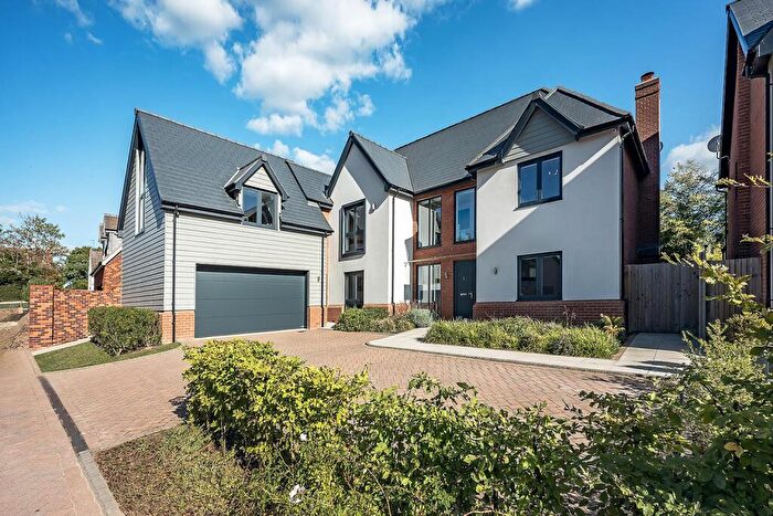 5 Bedroom Detached House For Sale In Kingswood Green, Lapworth, Solihull, B94