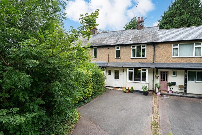 3 Bedroom Terraced House For Sale In St. Albans Hill, Hemel Hempstead, Hertfordshire, HP3
