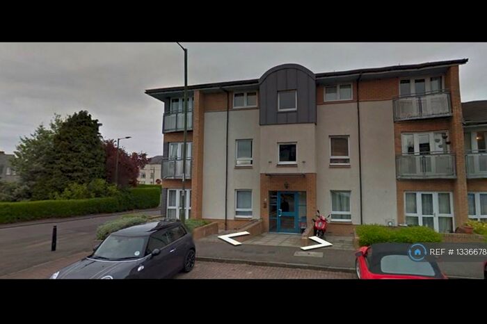 2 Bedroom Flat To Rent In Saughton Mains Street, Edinburgh, EH11