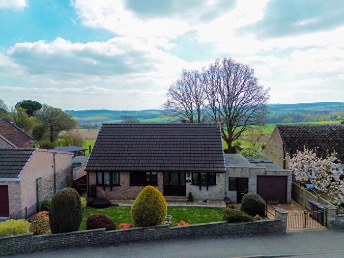 2 Bedroom Detached Bungalow For Sale In Castle Drive Hood Green, S75