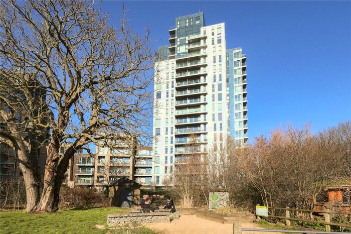 2 Bedroom Apartment For Sale In Skylark Point, Newnton Close, London, N4