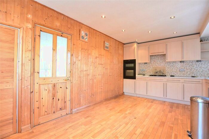3 Bedroom Terraced House For Sale In Nowell Street, Leeds, West Yorkshire, LS9