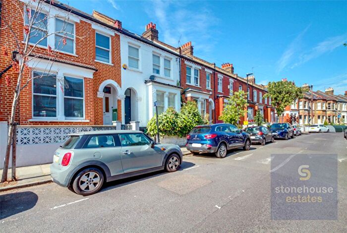 4 Bedroom Terraced House To Rent In Despard Road, Archway, London, N19