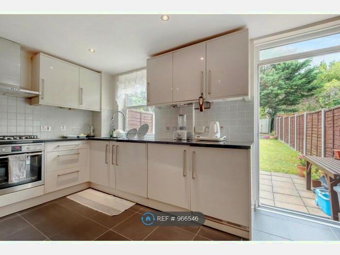 3 Bedroom Terraced House To Rent In Walerand Road, London, SE13