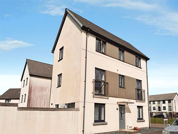4 Bedroom End Of Terrace House For Sale In Westleigh Way, Plymouth, Devon, PL9