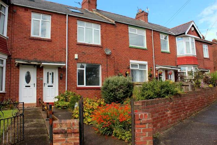 2 Bedroom Flat To Rent In Closefield Grove, Monkseaton, Tyne & Wear, NE25