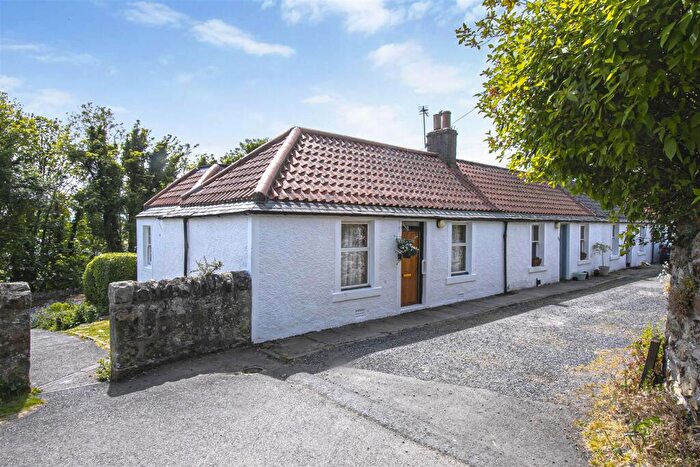 2 Bedroom Cottage For Sale In South Row, Charlestown, KY11