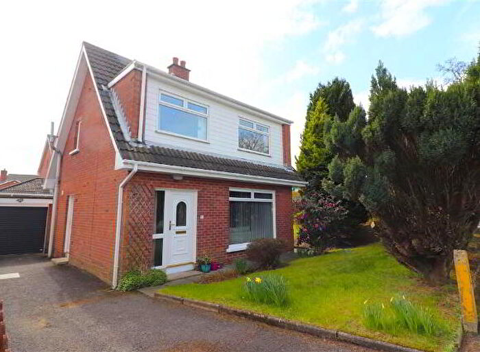 3 Bedroom Detached House For Sale In Cloverdale Crescent, Lisburn, BT27