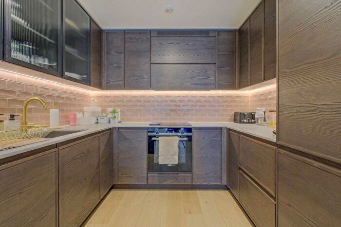 2 Bedroom Flat For Sale In Docker Building, Royal Docks, London, E16