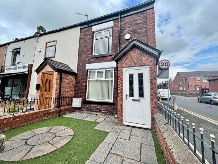 2 Bedroom Terraced House To Rent In Ainsworth Lane, Bolton, Lancashire. ** Available Now**, BL2