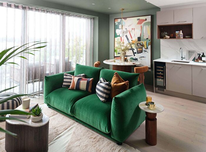 1 Bedroom Flat For Sale In Lantern Wharf, Royal Arsenal Riverside, SE18