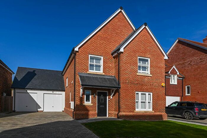 4 Bedroom Detached House For Sale In Bluebell Avenue, Littlebourne, CT3