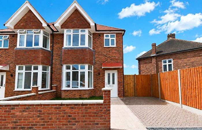 2 Bedroom Semi-detached House For Sale In South Park Crescent, London, SE6