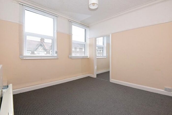 1 Bedroom Property To Rent In Old Church Road, London, E4