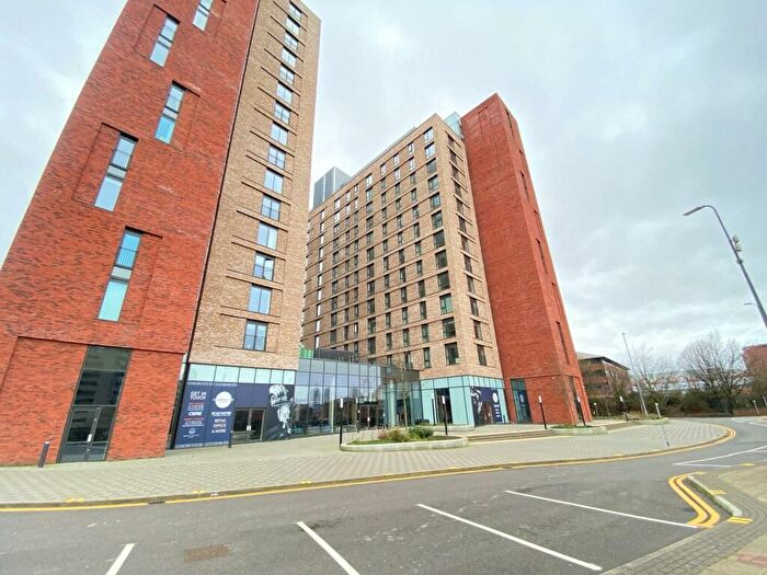 1 Bedroom Flat To Rent In Wharf End, Trafford Park, Manchester, M17