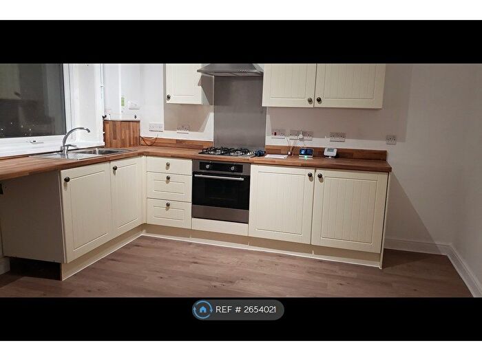 2 Bedroom Terraced House To Rent In Ethel Street, Oldham, OL8