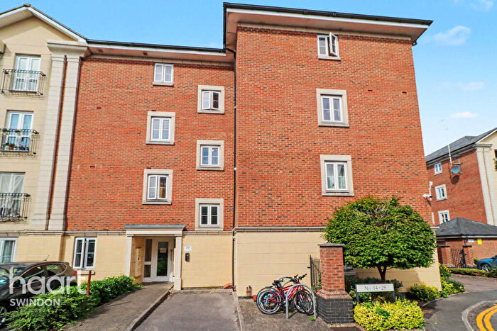 2 Bedroom Apartment To Rent In Brunel Crescent, Swindon, SN2