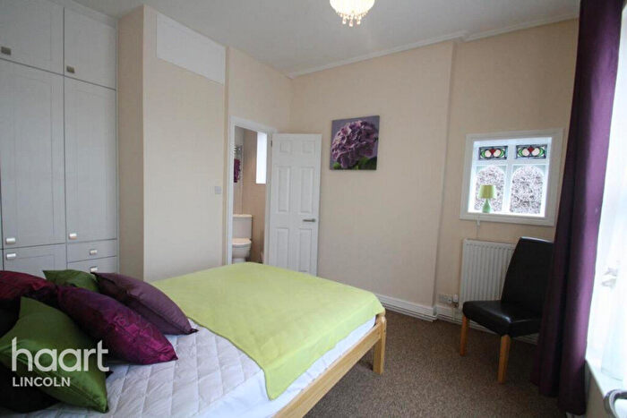 2 Bedroom Flat To Rent In Carholme Road, Lincoln, LN1