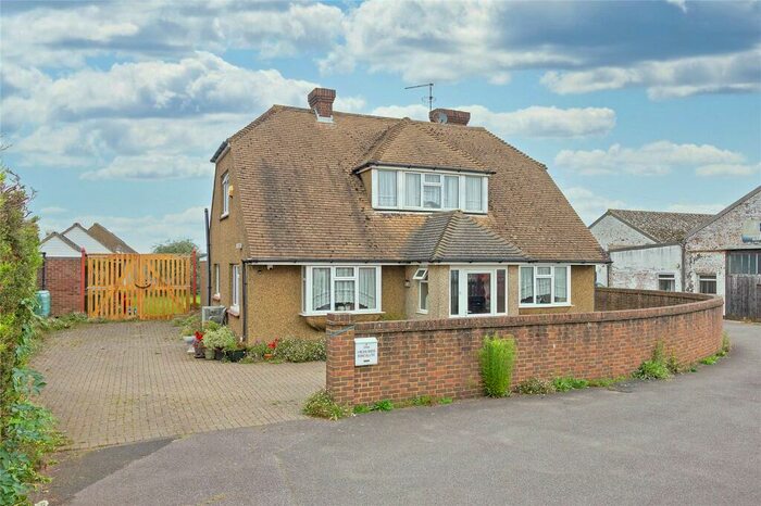 3 Bedroom Detached House For Sale In Detling Hill, Detling, Maidstone, Kent, ME14