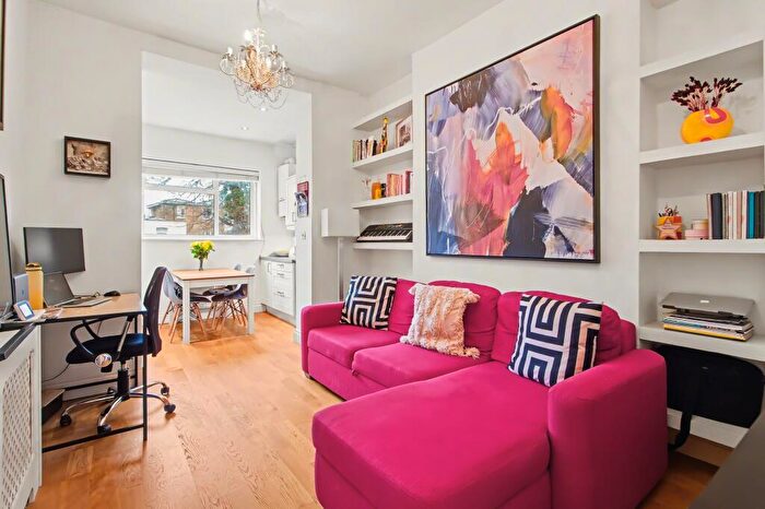 1 Bedroom Flat For Sale In Moray Road, London, N4