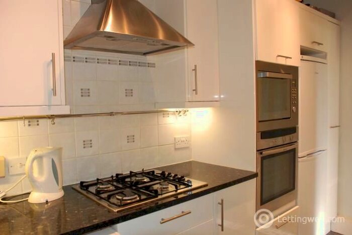 1 Bedroom Flat To Rent In Balcarres Street, Morningside, Edinburgh, EH10