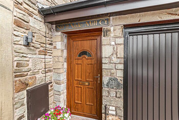 3 Bedroom Flat For Sale In Vale Mill Court, Ramsbottom, Bury, BL0