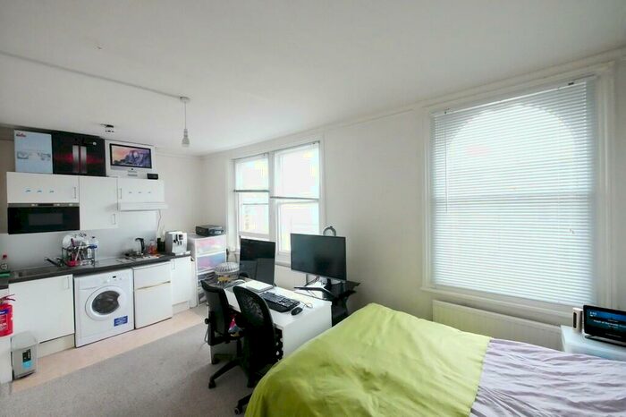 Studio To Rent In Fortess Road, London, NW5
