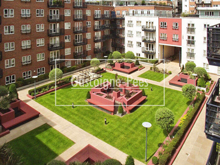 2 Bedroom Apartment To Rent In Royal Quarter - Central Kingston, KT2