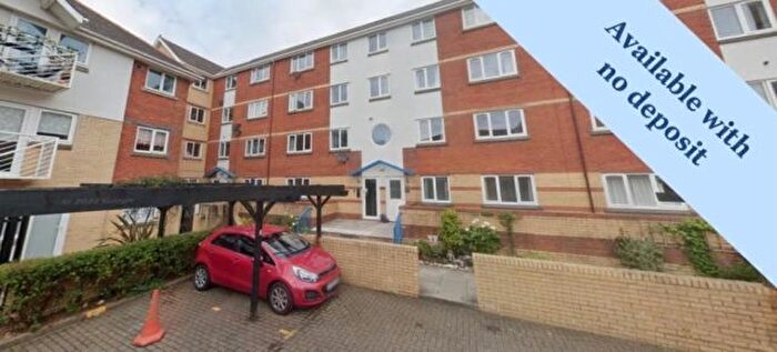 1 Bedroom Flat To Rent In Ambassdor House, Trawler Road, Marina, Swansea, SA1
